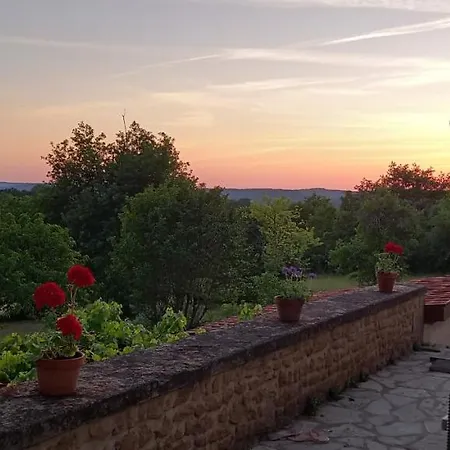Panzió Au Soleil Couchant Saint-Julien-de-Lampon