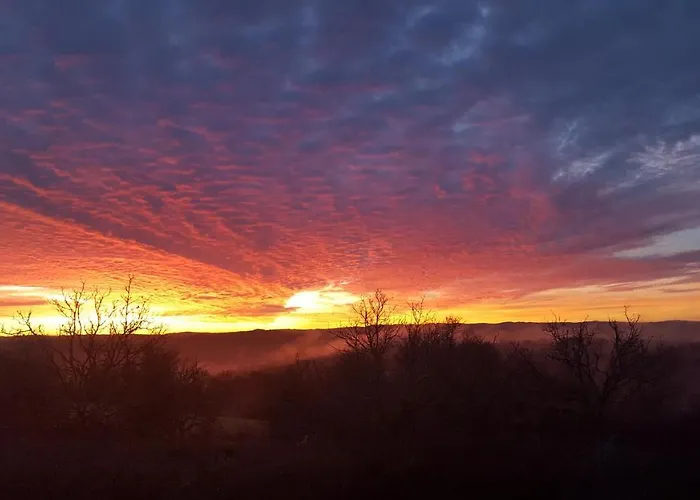 Bed and Breakfast Au Soleil Couchant Saint-Julien-de-Lampon