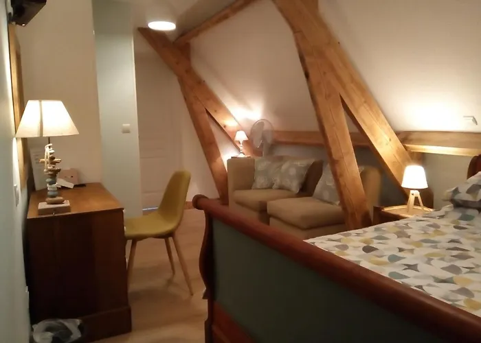 Au Soleil Couchant Bed and Breakfast 3*