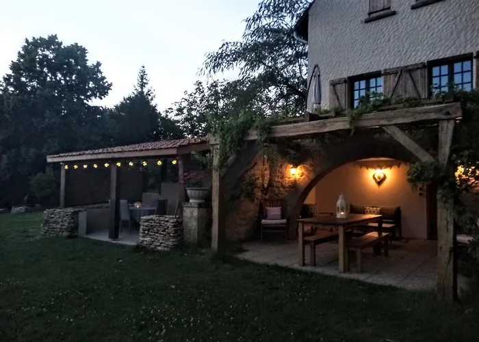 Au Soleil Couchant Bed and Breakfast